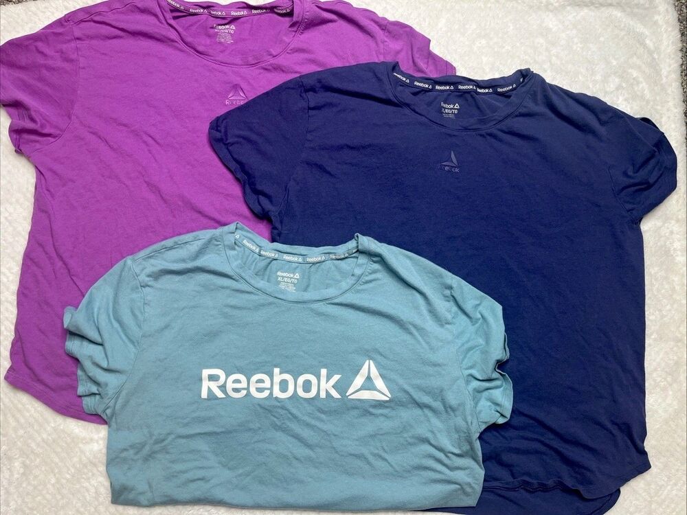 Bundle of 3 Reebok Women’s Graphic Series Vector Tees Size XL